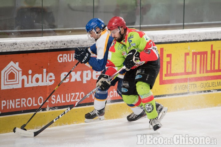 Hockey ghiaccio Ihl1, Valpellice Bulldogs per il successo in casa contro Bolzano/Trento