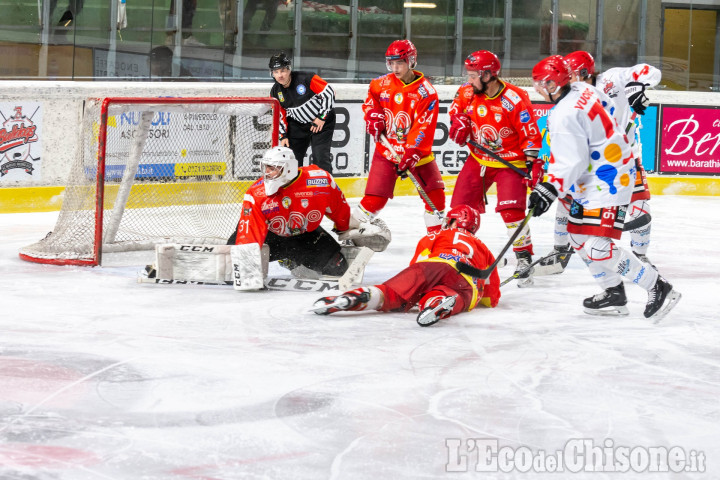Hockey ghiaccio Ihl, dopo il netto successo su Alleghe la Valpellice Bulldogs fa visita a Feltre