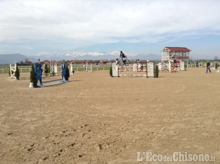 Equitazione, dressage a None con un Nazionale tipo B