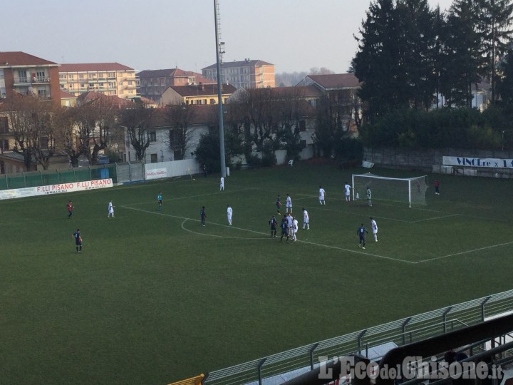 Calcio: Pinerolo in vantaggio sul Gozzano, in gol il lusernese Saadi