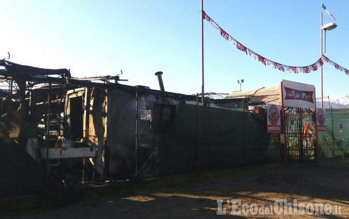 Frossasco: fiamme nella notte al &quot;Ninja Park&quot;, danni ingenti alla struttura 