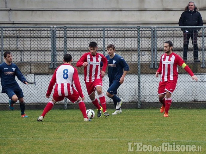 Calcio: dopo 45&#039;, Fossano-PiscineseRiva sull&#039;1-1