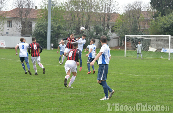 Calcio: PiscineseRiva, Villafranca e Moretta in vantaggio dopo un tempo