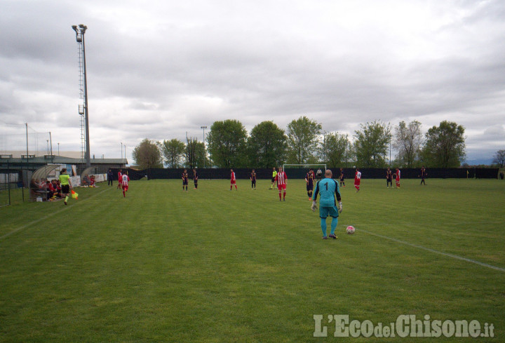 Calcio: finiti i primi tempi, Pinerolo pari, Villafranca-PiscineseRiva 1-1