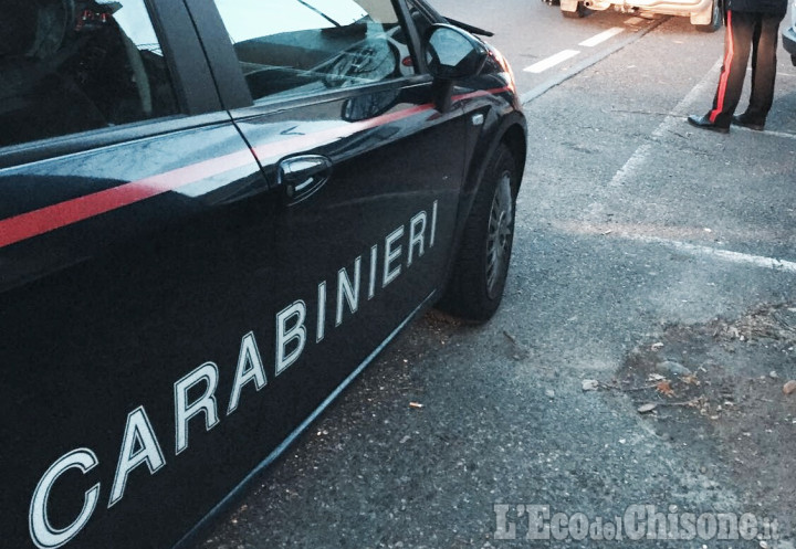 Beinasco: ladri di rame tentano il furto in una ditta, un arresto