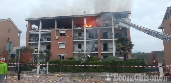 Pinerolo: almeno 3 feriti in Piazza Sabin dopo l'esplosione
