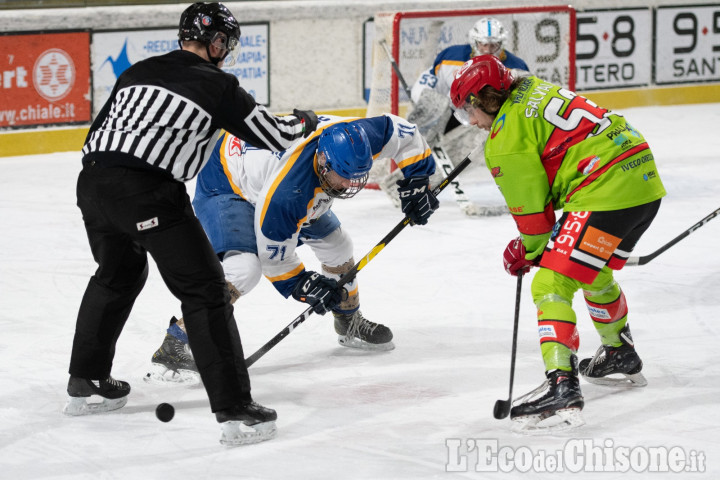 Hockey ghiaccio, semifinale: Valpe subisce ribaltone in un minuto, Pieve passa all'overtime 