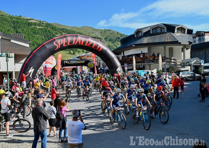 Ciclismo, mtb: la maratona Assietta Legend mette le ali al colombiano Arias Cuervo