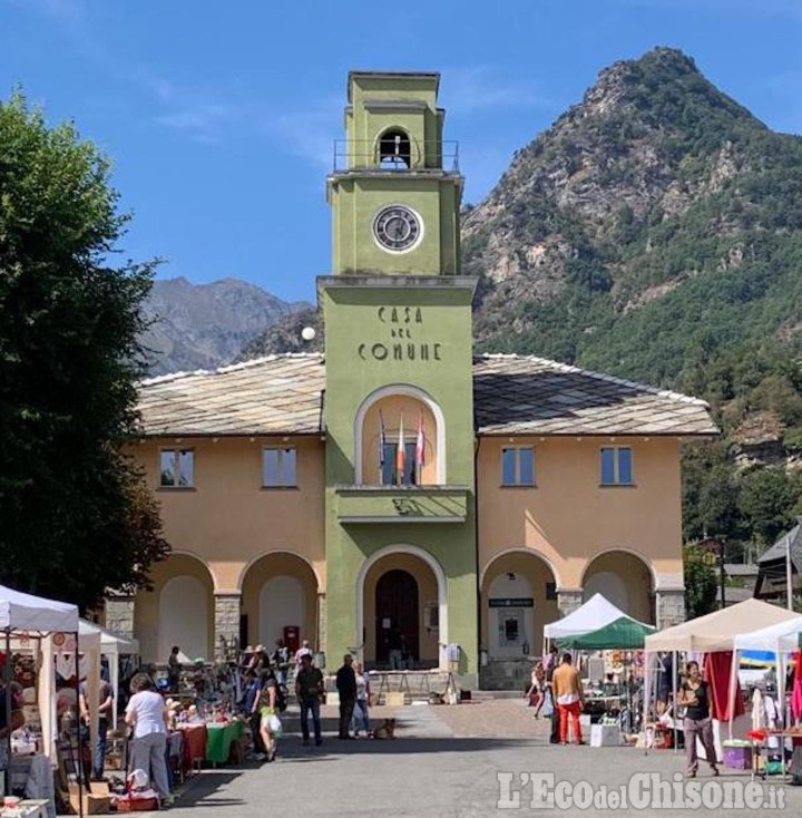 Bobbio Pellice: sportello bancario a rischio chiusura, manifestazione il 7 ottobre