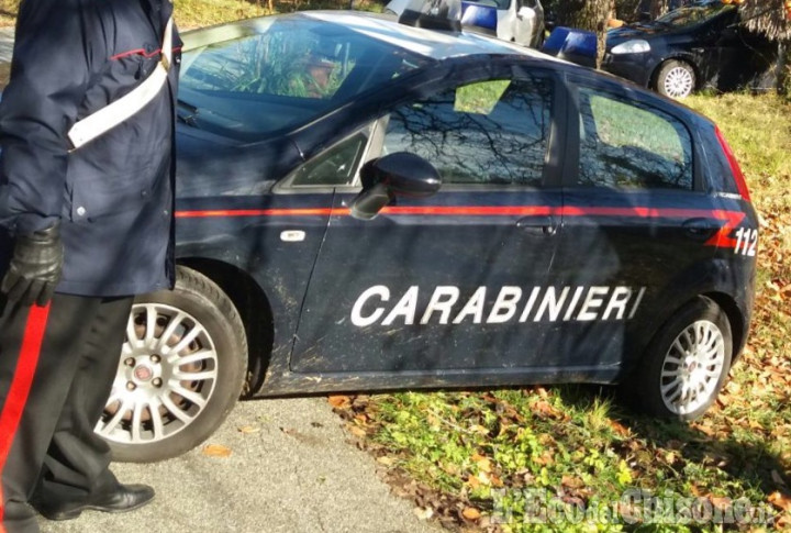 Pinerolo: picchiano 16enne e gli rubano il portafogli, quattro arrestati per rapina