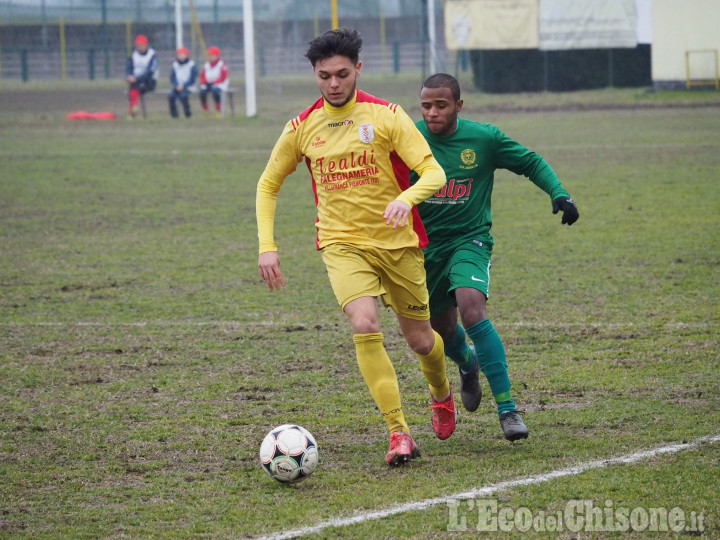 Calcio: Pinerolo resiste a Cuneo, Villafranca e Moretta impattano 