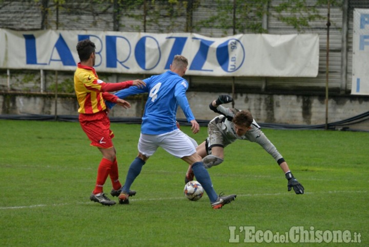 Calcio: il Pinerolo pareggia 0-0 con Bra, Garino promosso in Prima
