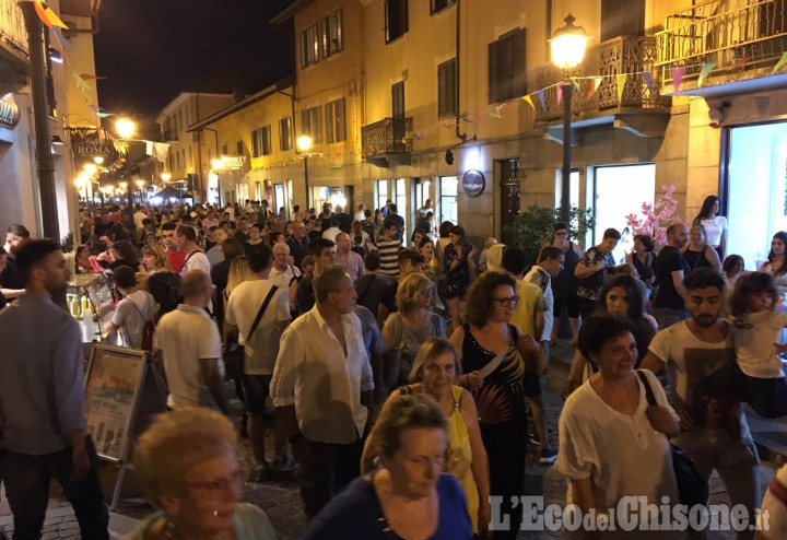 Orbassano: getta la birra e aggredisce gli agenti, arrestato 38enne