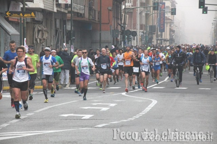 Nichelino, Orbassano e Beinasco: domenica di corsa, passa la Turin Marathon