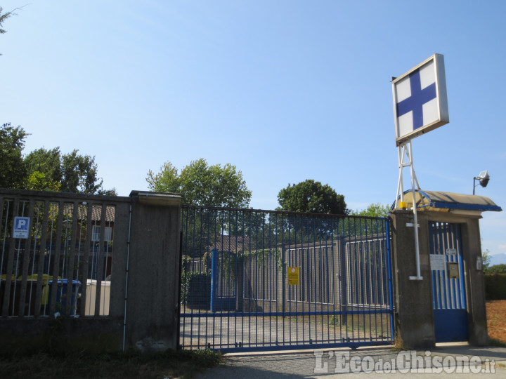 Piossasco: bocconi avvelenati in via Petrarca, cane guida salvato dal veterinario