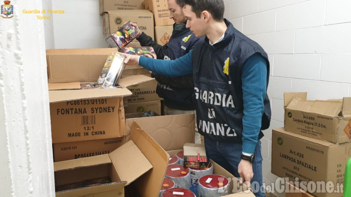 Maxi sequestro di fuochi d'artificio, un deposito illegale anche a san Secondo di Pinerolo