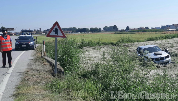 Faule: perde il controllo dell'auto e finisce fuori strada, grave 22enne