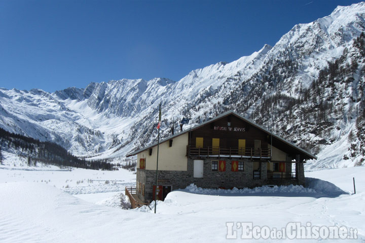 Bobbio Pellice: portati in ospedali gli scialpinisti travolti dalla valanga, non sono in pericolo di vita