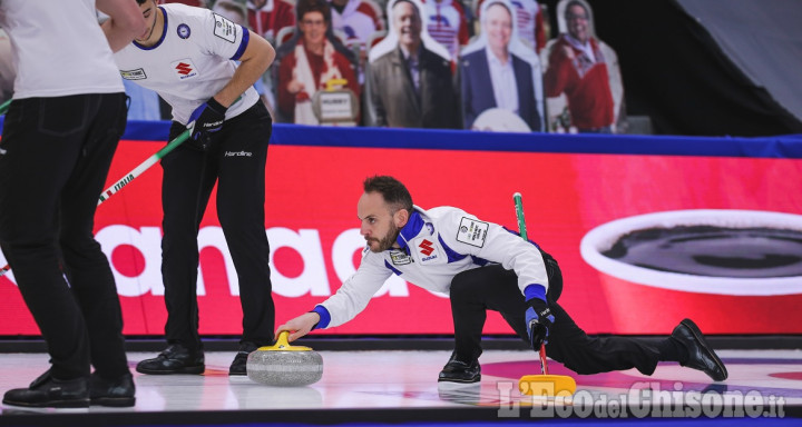 Curling, Italia in piena lotta per il pass olimpico ai Mondiali canadesi