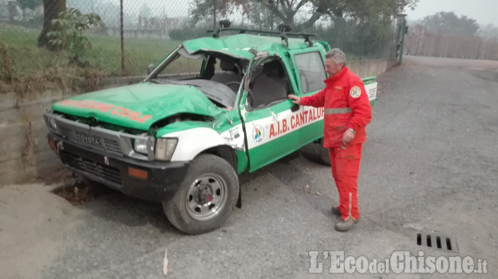 Cantalupa: sfiorata la tragedia, mezzo Aib travolto da un masso