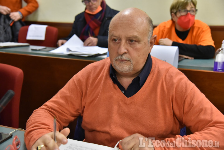 Pinerolo, la denuncia del consigliere Dario Mongiello: «Minacciato dagli anarchici»