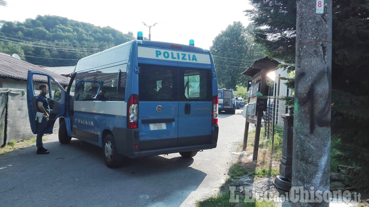 Pinerolo:blitz della Polizia di Stato al campo nomadi