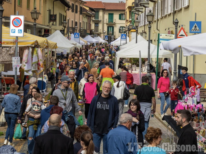 Orbassano: domenica in centro sboccia la Fiera di Primavera