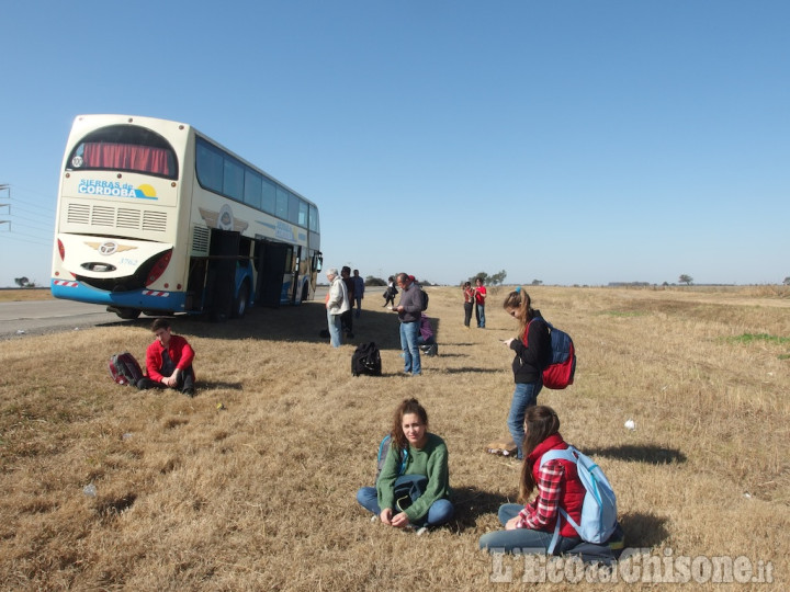 In viaggio con Laura - Il bus è guasto, viva il bus!