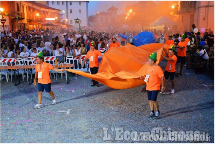 Revello: da domani sera venerdì 14 tornano le sfide in piazza con i "Borghi in gioco"