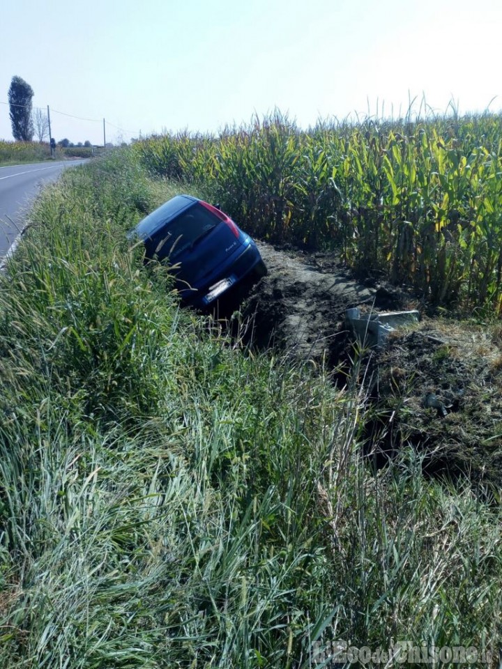 Vigone: auto fuori strada, bimba di otto anni in elisoccorso all&#039;ospedale