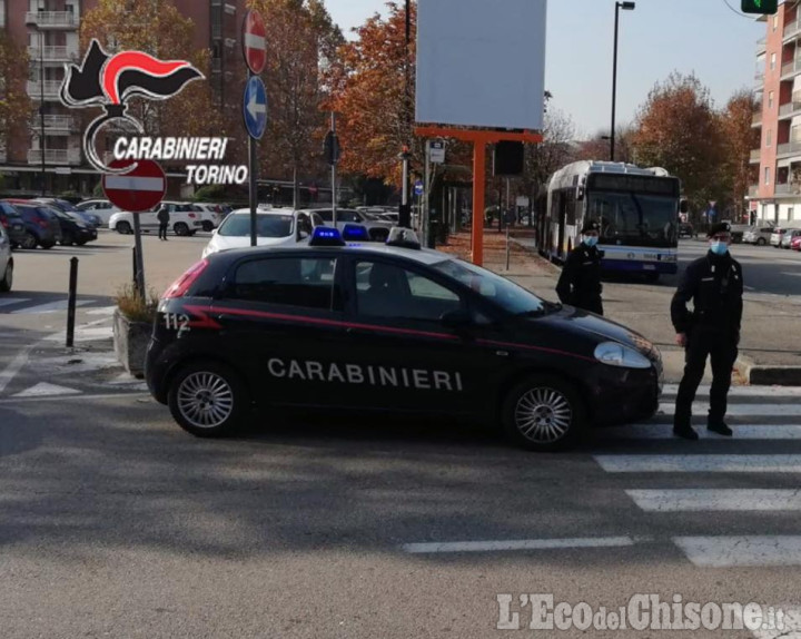 Orbassano: denunciato pusher itinerante, si spostava in pullman per evitare i controlli