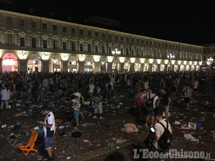 Per i fatti di Piazza S. Carlo, la Procura apre un fascicolo