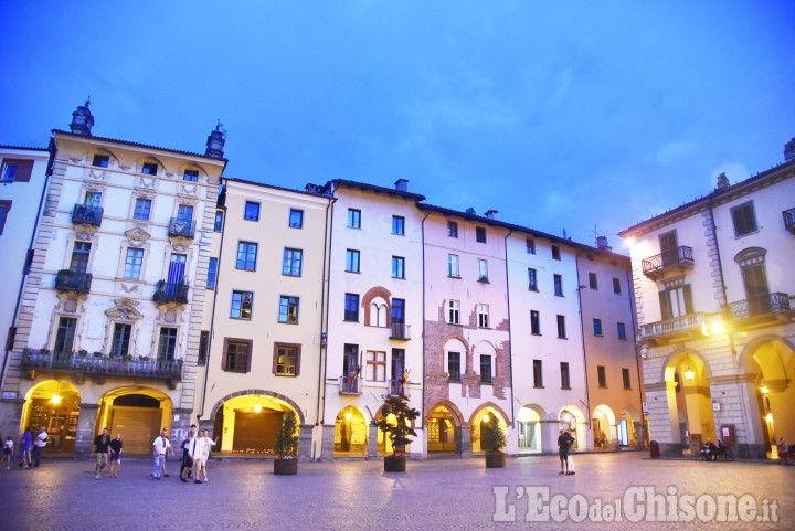 Pinerolo: internet gratuito in piazza del Duomo