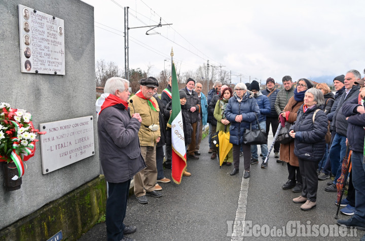 Pinerolo: commemorati i partigiani trucidati dai nazifascisti a Ponte Chisone