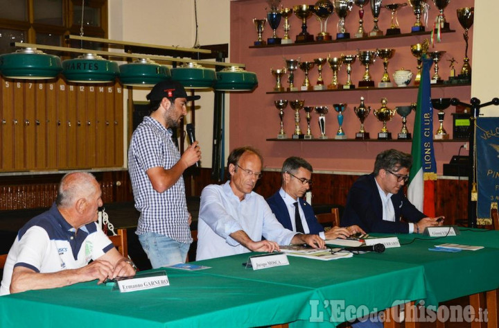 Ciclismo, presentazione per &quot;Dalle Mura al Muro&quot;: talenti protagonisti il 6 luglio da Frossasco a via Principi