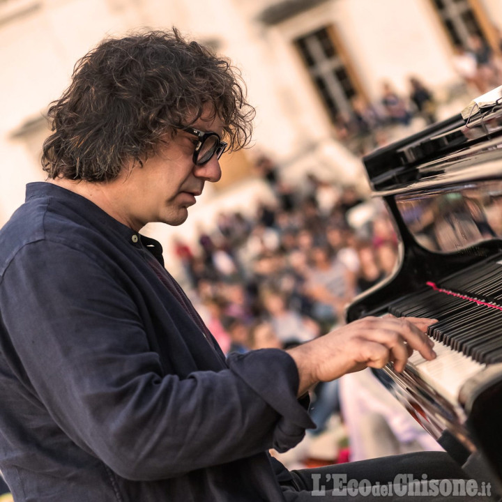 Domenica 31 Remo Anzovino a Pinerolo: concerto in memoria delle vittime del Ponte Morandi