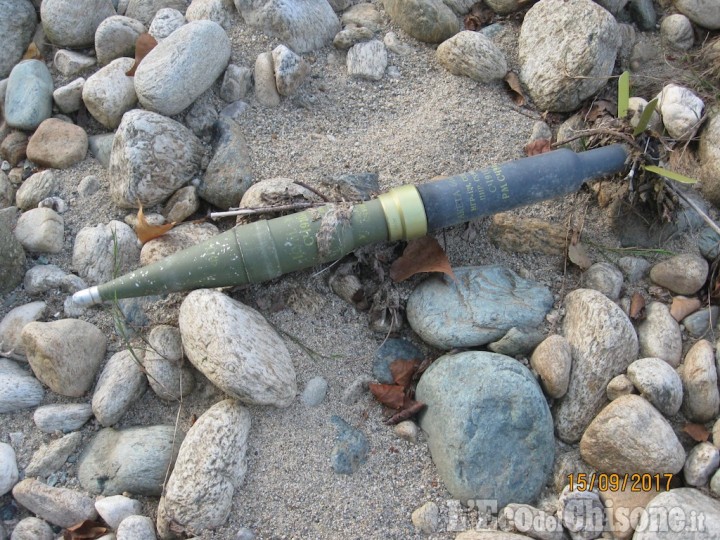 Sangano: ritrovato residuato bellico, area sotto sorveglianza