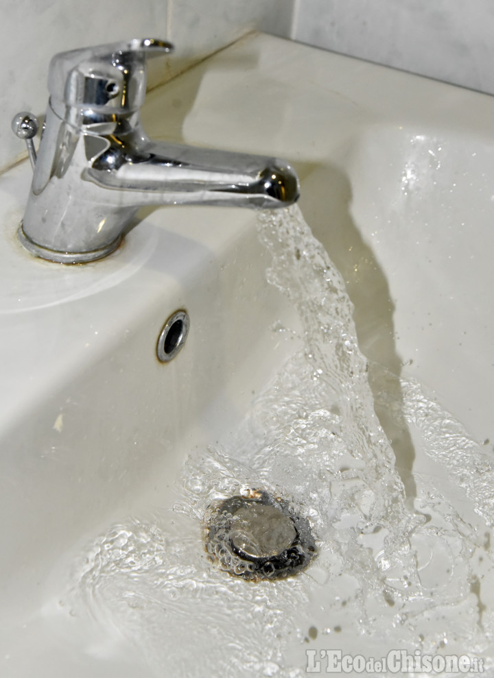 Gestione acqua: il 1° aprile passaggio da Acea a Smat
