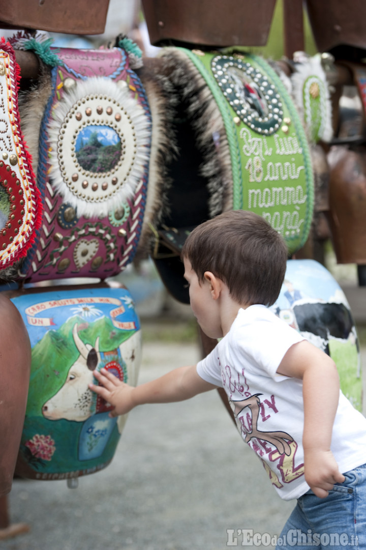 Festa del Roudoun: campanacci protagonisti a Salza