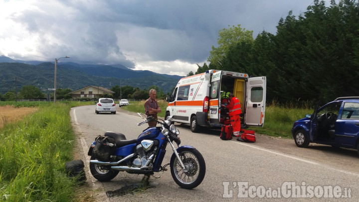 Osasco: moto fuori strada, centauro ferito in via San Secondo