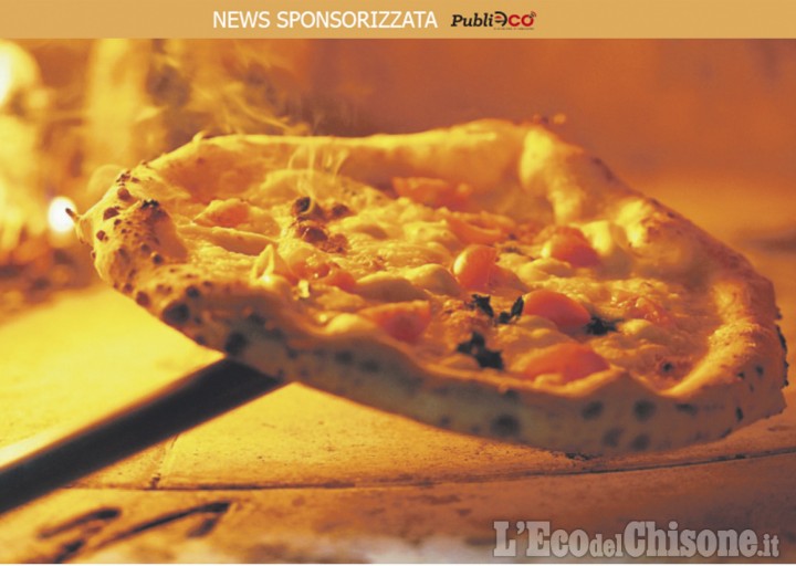 La pizza Portata simbolo della dieta Mediterranea