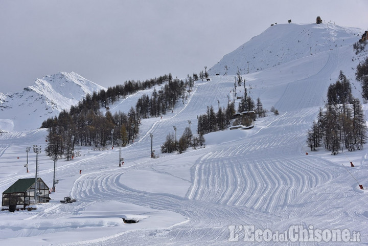 Sestriere: slitta al 20 febbraio l'apertura degli impianti