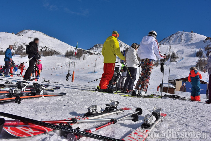 In Consiglio regionale un emendamento per includere nel bonus anche i negozi legati agli sport della neve