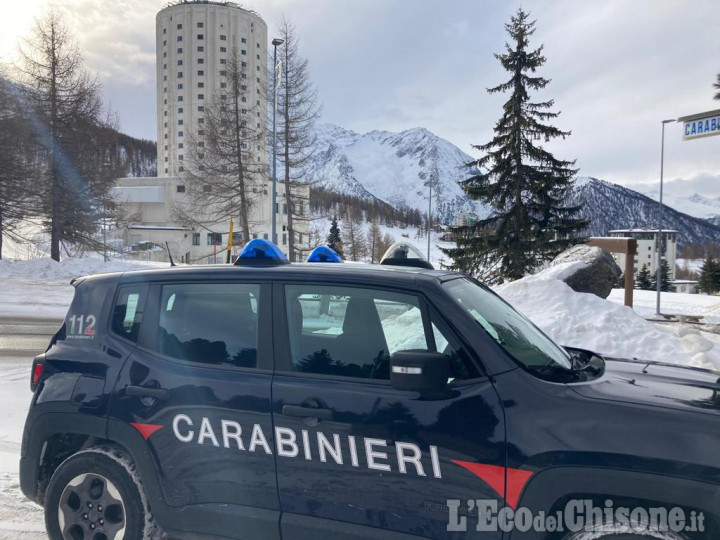 Sestriere: in alta val Susa i controlli straordinari dei carabinieri la mattina di Natale