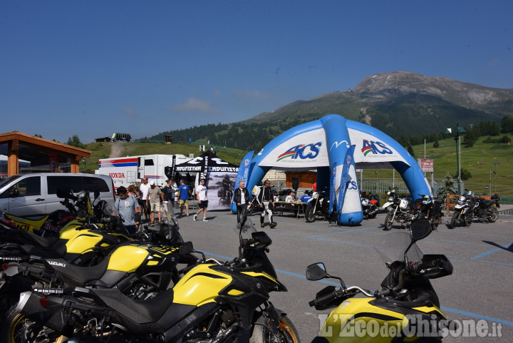 Sestriere: il mototurismo riparte dai 2000 metri del Colle con “In Moto Oltre le nuvole”