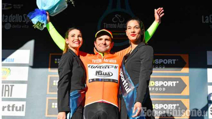 Ciclismo, Jacopo Mosca maglia arancione leader della classifica punti alla Tirreno - Adriatico
