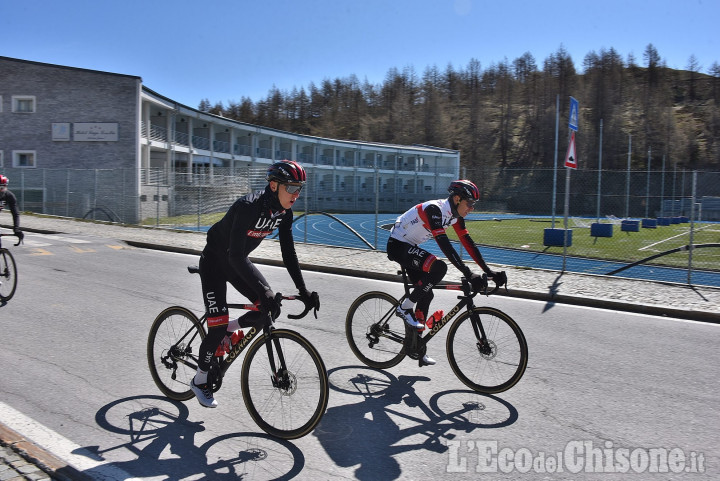 Ciclismo: Sestriere perde il Re del Tour Pogačar, la Uae si allenerà in quota a Livigno