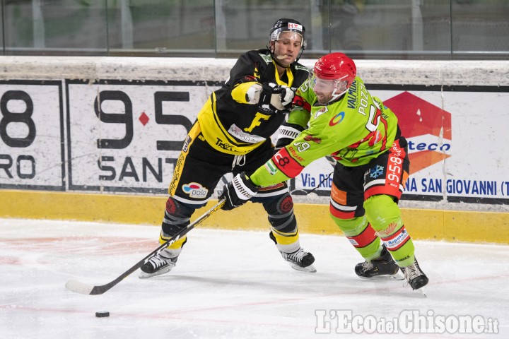 Hockey ghiaccio Ihl, sabato a Torre: torna la sfida Valpellice Bulldogs-Dobbiaco