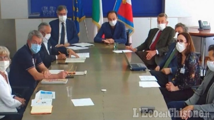 Covid 19 Fase 2, si cambia: ai medici di famiglia un ruolo centrale, gestiranno quarantena, richiesta tamponi e contact tracing 