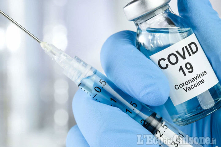 4 maggio: si aprono le preadesioni alla vaccinazione Covid per soggetti 55-59 anni